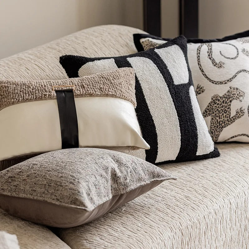 Tiger Tufted Pillow Cover