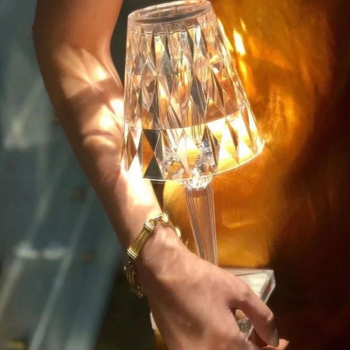 LumiFacet Tischleuchte