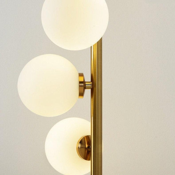 6-flammige Stehleuchte in Gold