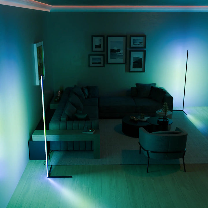 Moderne RGB Stehlampe | Ambient LED Eckleuchte