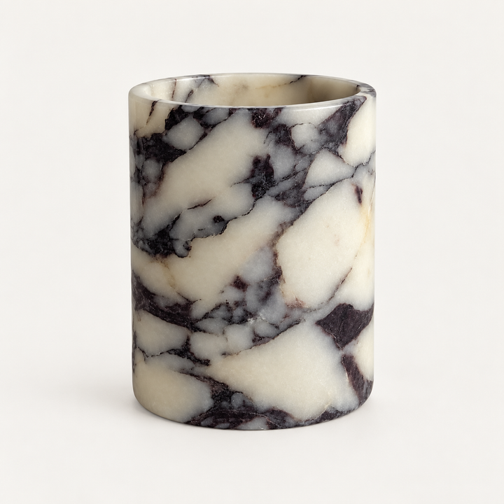 Calacatta Vase &amp; Halter