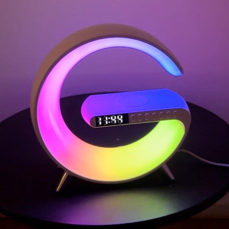 Ladegerät mit LED-Uhr