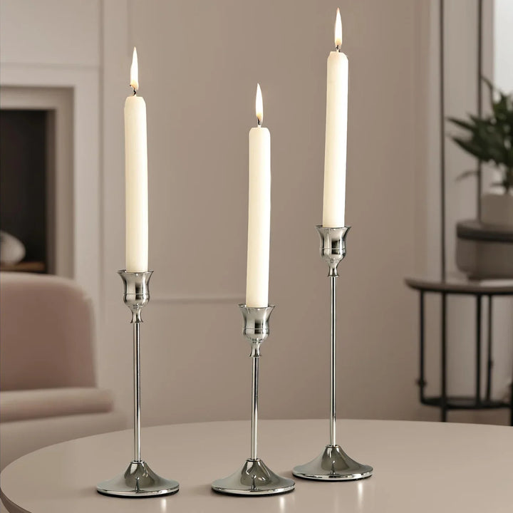 Versailles Glow – Eleganter Kerzenhalter aus Metall