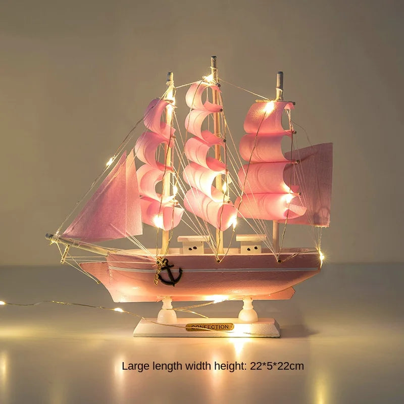 Klassisches Segelboot – Holzdekor