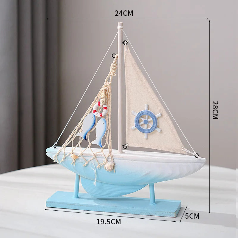 Marina Charm – Segelboot aus Holz