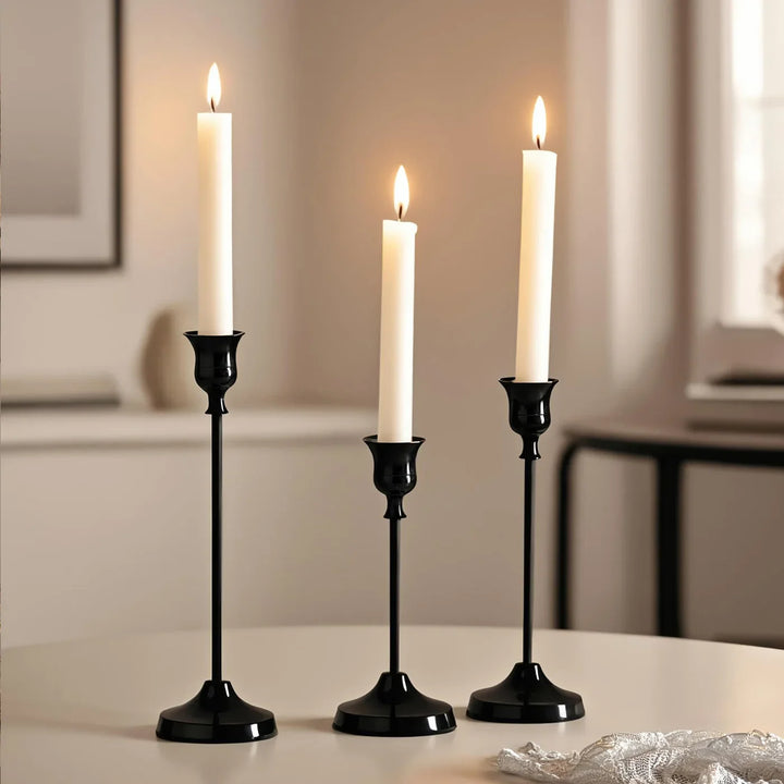 Versailles Glow – Eleganter Kerzenhalter aus Metall