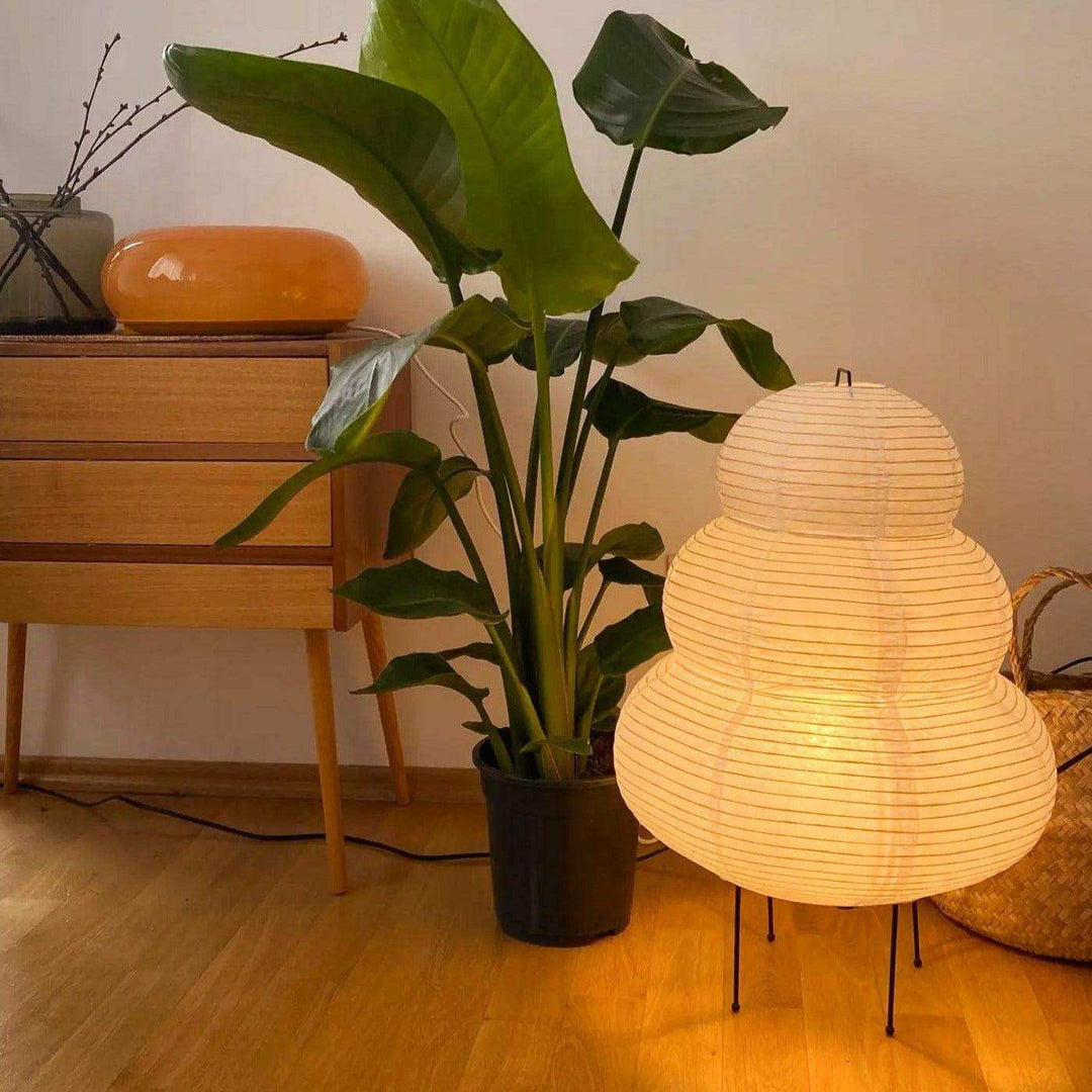 Lampada di design Akari Hikaru