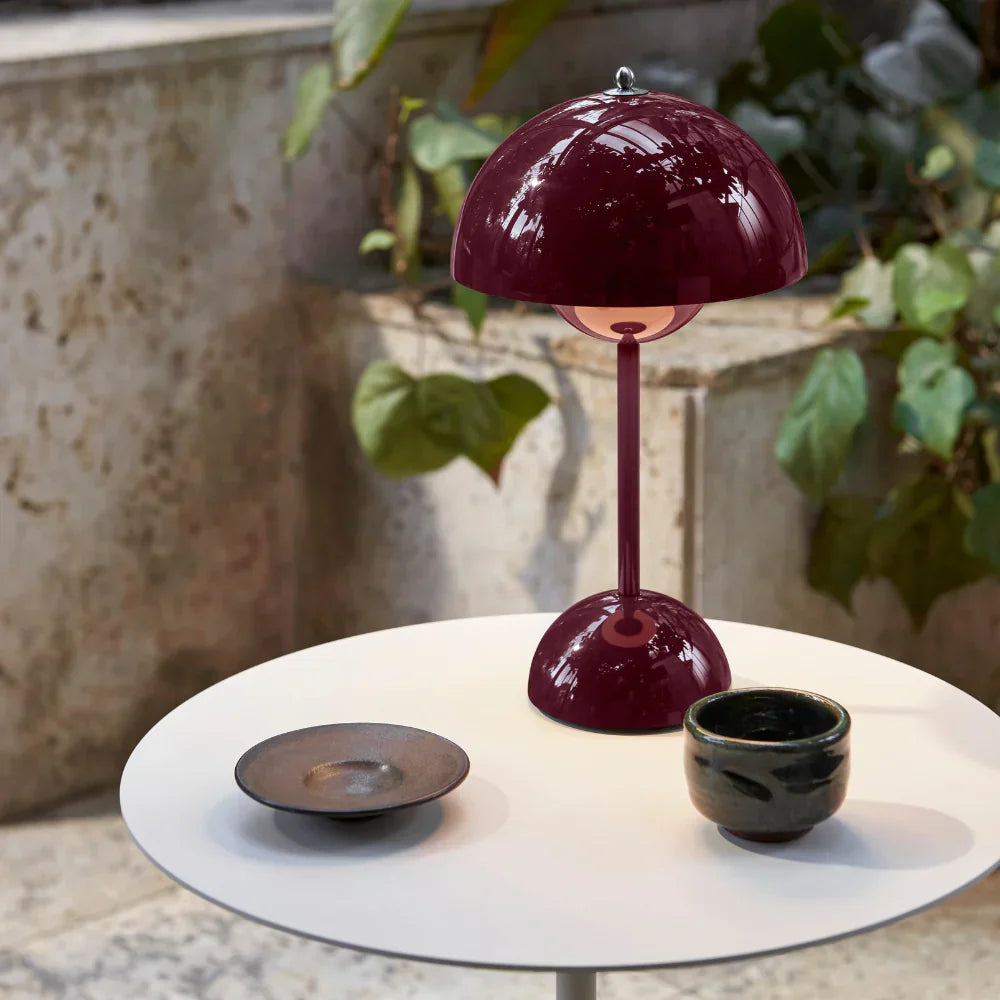 Die Flowerpot LED-Tischleuchte