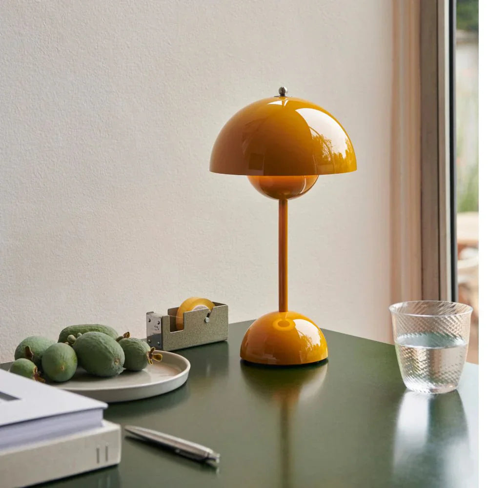 Die Flowerpot LED-Tischleuchte