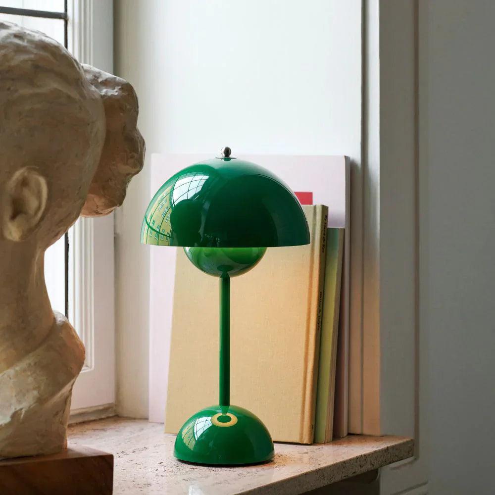 Die Flowerpot LED-Tischleuchte