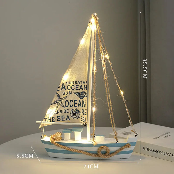 Coastal Glow – Barca decorativa in legno con luce LED
