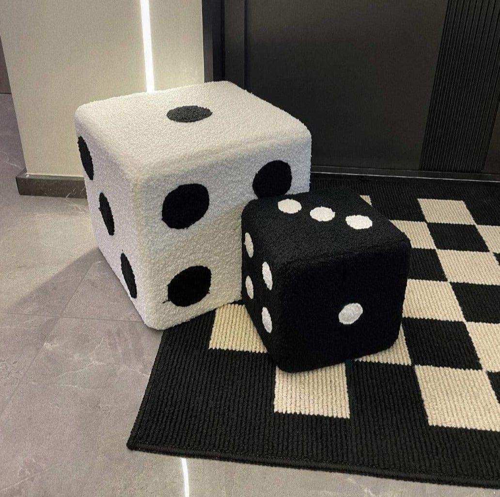 Dice Fußhocker
