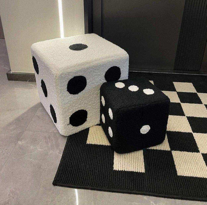 Dice Fußhocker