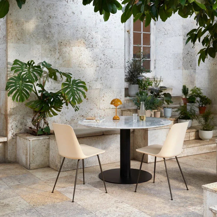 La lampada da tavolo Flowerpot a LED