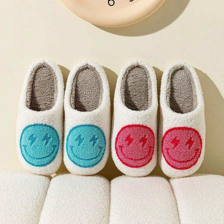 Euphoria Slippers – Plüsch-Hausschuhe