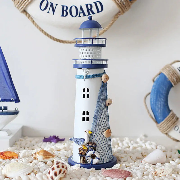 Bagliore del Porto – Decorazione a LED Faro ✨