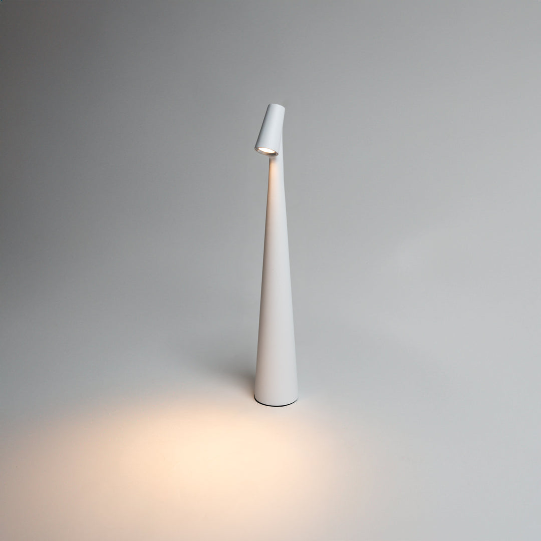 Luma Pillar