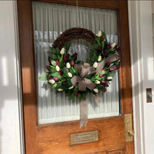 Festlicher Tulpen-Blumenanhänger