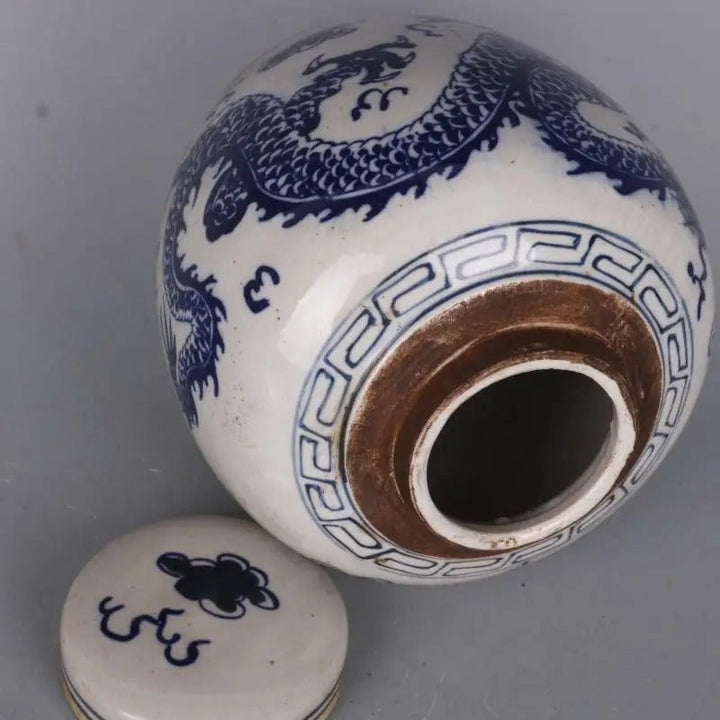 Stublute: Imperial Dragon Prunkvase