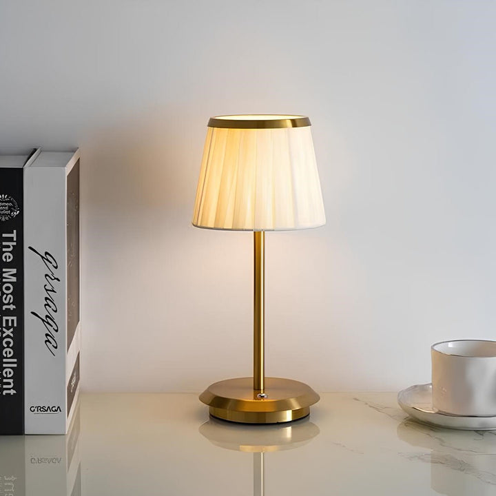Klassische Elegance Tischleuchte