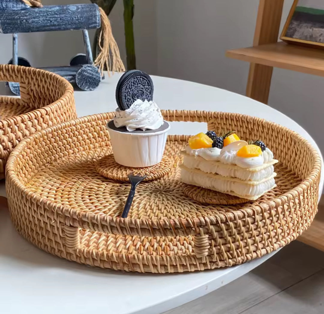 Vassoio rotondo in rattan