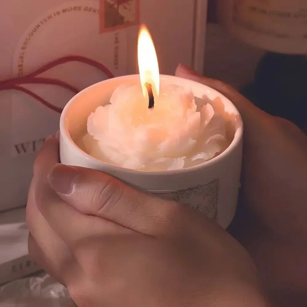Candela profumata rosa e gardenia
