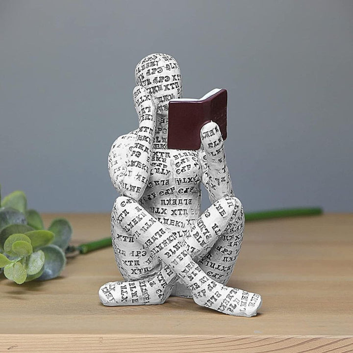 Scultura "Il Lettore"
