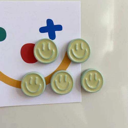 Smiling Glow Kühlschrankmagnet Set 😊