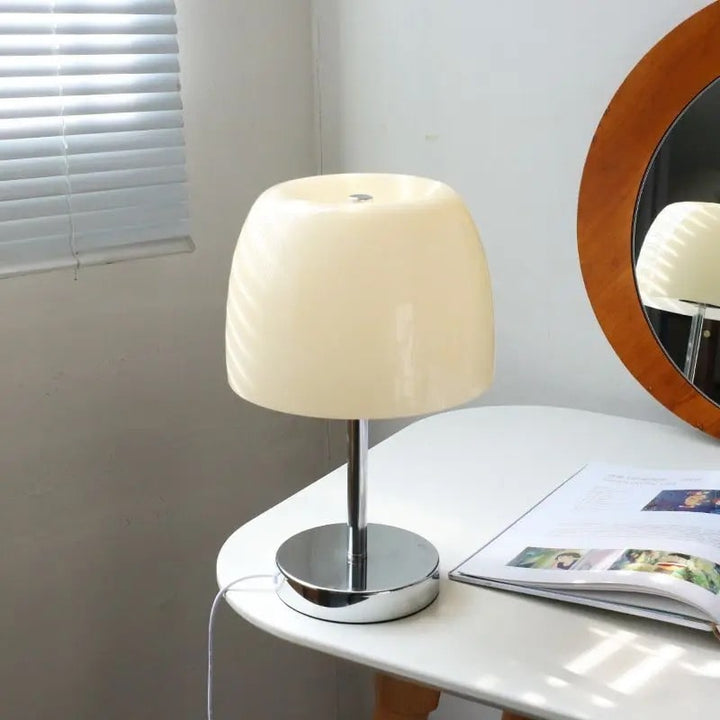 Lampada da tavolo Solara