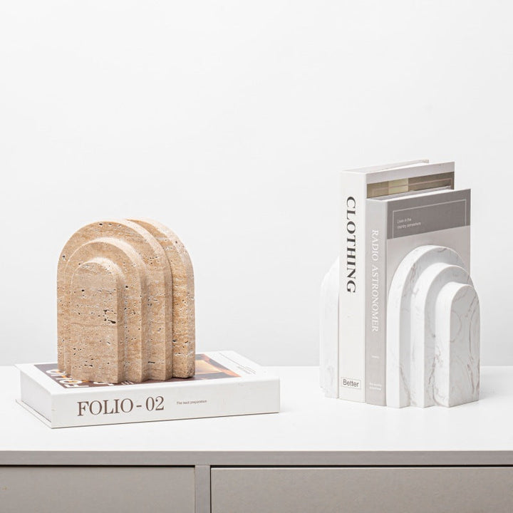 Stublute: fermalibri in marmo a geometria