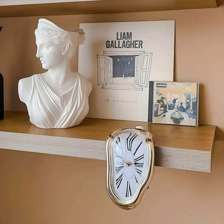 Die schmelzende Uhr