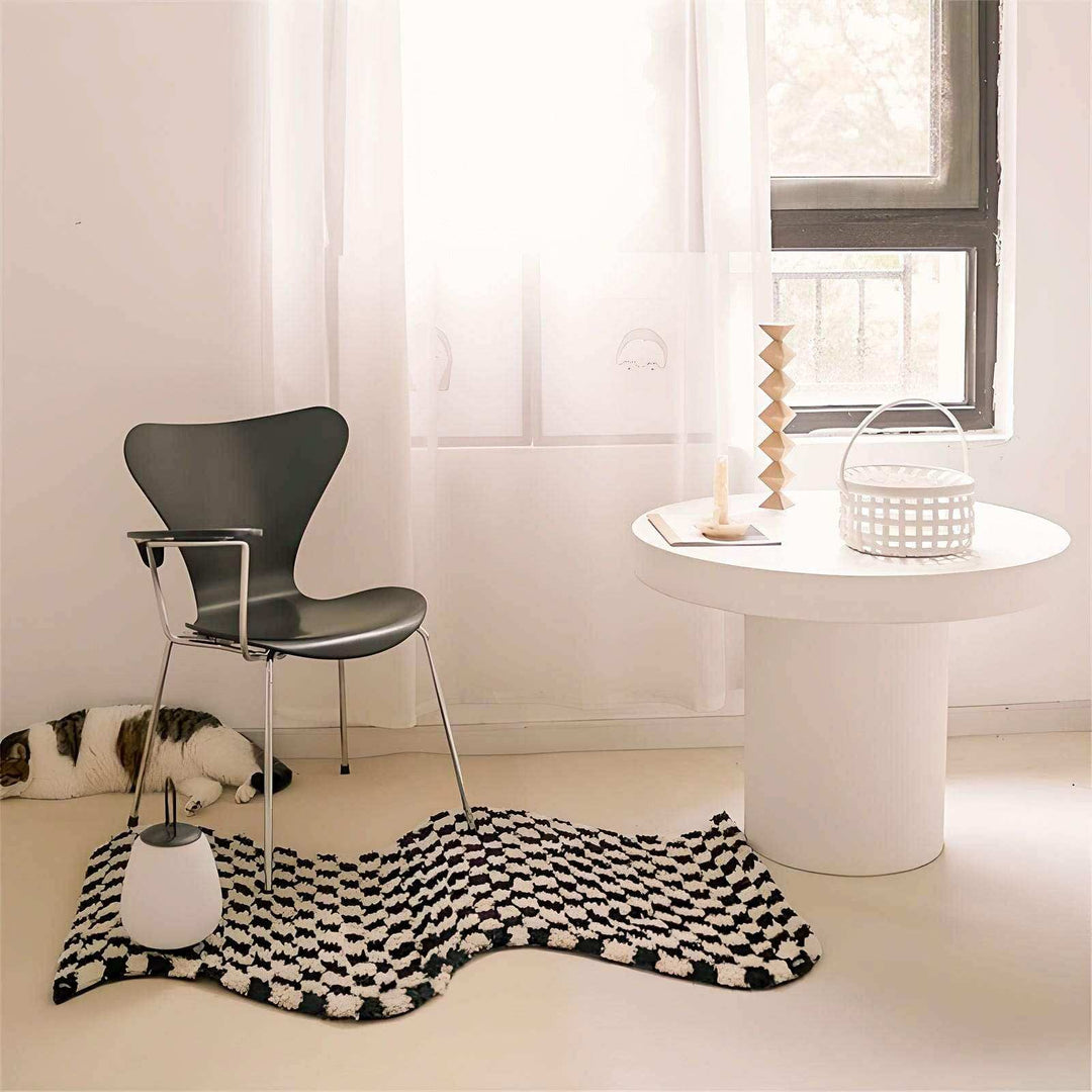 Der Wavy Checkerboard Teppich