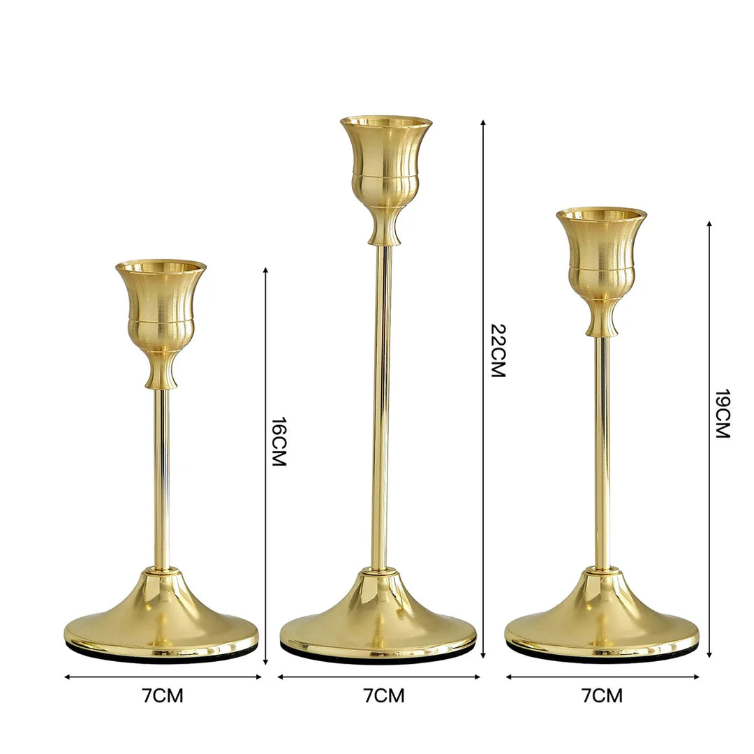 Versailles Glow – Elegante candeliera in metallo